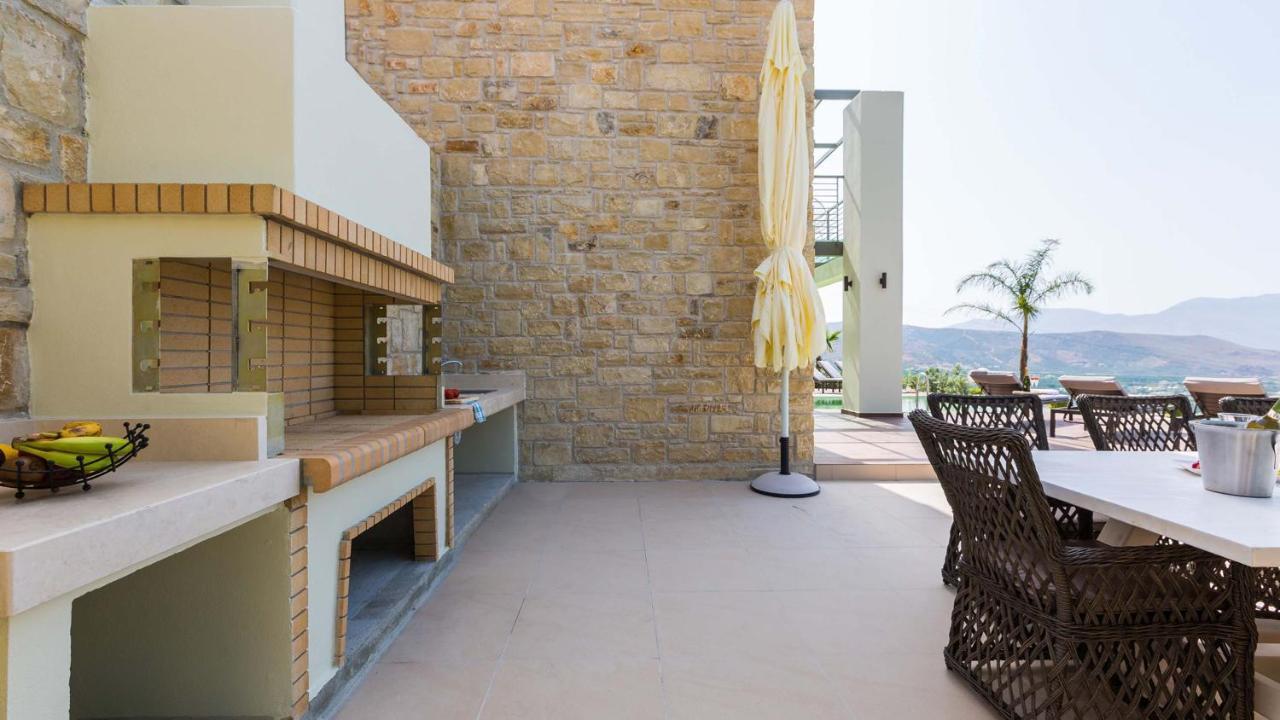 Villa Emilia I Luxury, Amazing Seaview, Next To The Town Kíssamos Buitenkant foto
